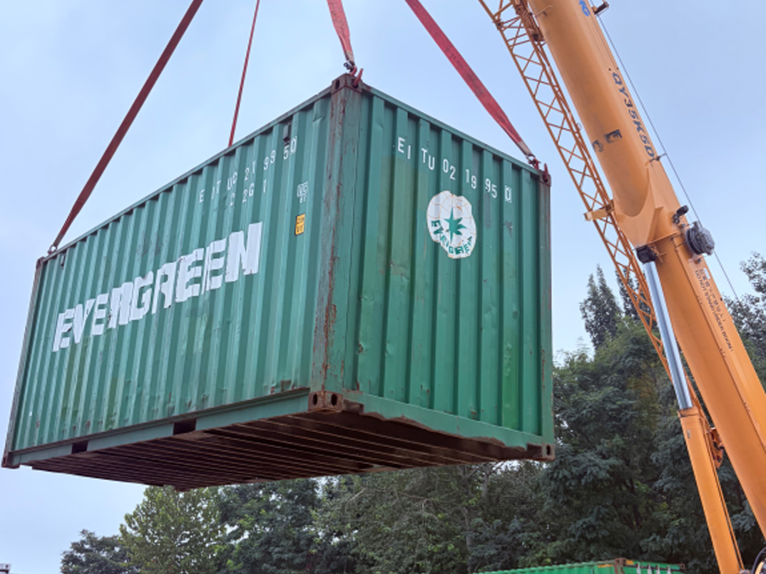 Two Containers of SiC Solid-State High-Frequency Pipe Welders Shipped to Overseas Client